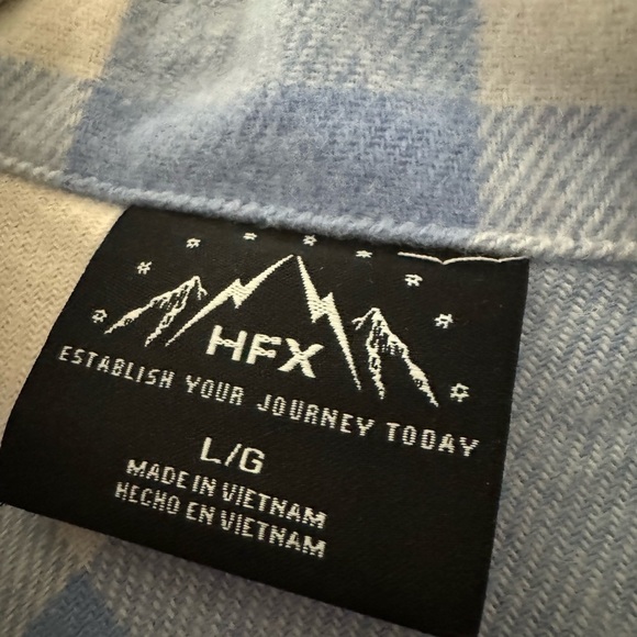 Blue and Cream Plaid Button-Up Shirt Jacket Size Large. BNWT - Picture 3 of 4